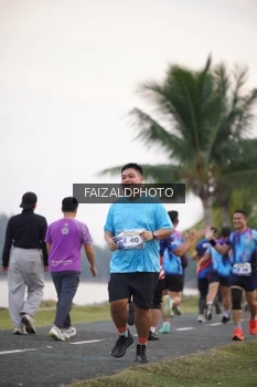 Runner Photo 4315290