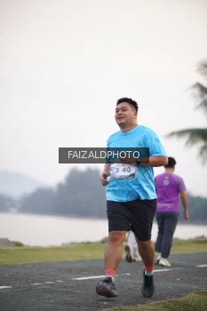 Runner Photo 4315295