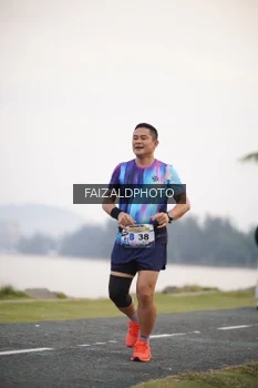 Runner Photo 4315297