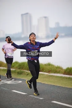 Runner Photo 4315301