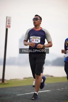 Runner Photo 4315302