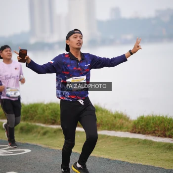 Runner Photo 4315303