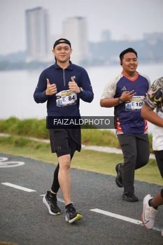 Runner Photo 4315308
