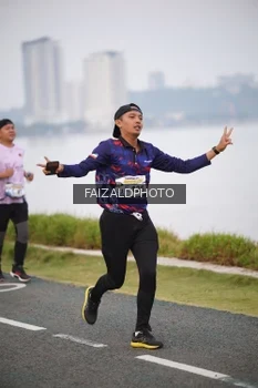 Runner Photo 4315309