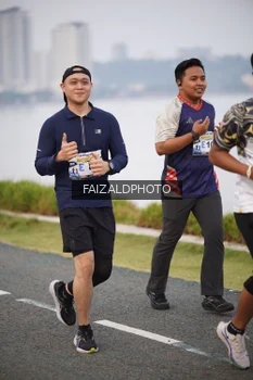 Runner Photo 4315310
