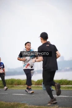 Runner Photo 4315325