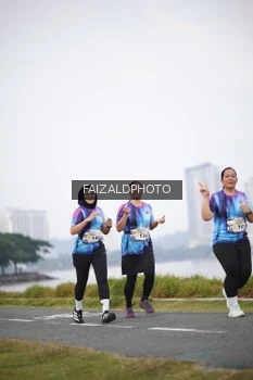 Runner Photo 4315329