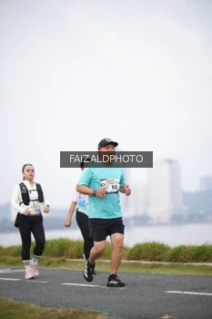 Runner Photo 4315347