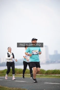 Runner Photo 4315352