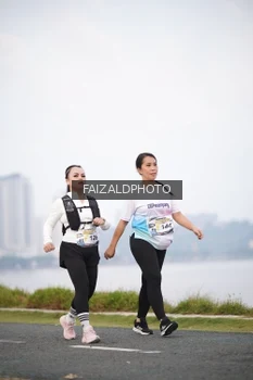 Runner Photo 4315354