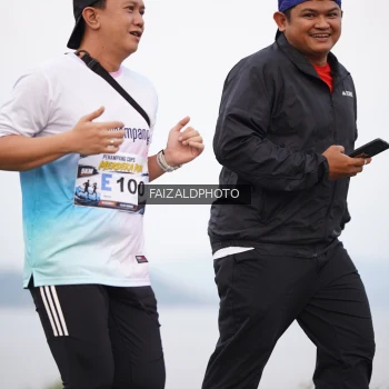 Runner Photo 4315369