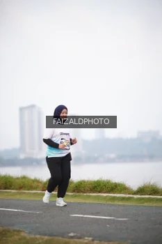 Runner Photo 4315387