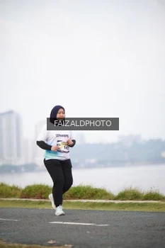 Runner Photo 4315393