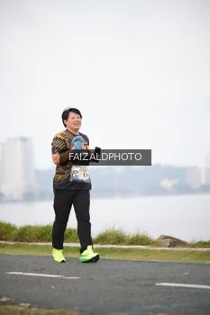 Runner Photo 4315416