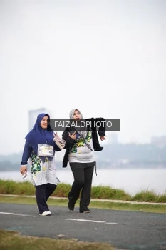 Runner Photo 4315417