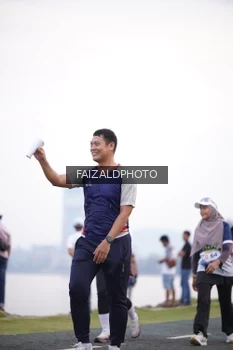 Runner Photo 4315431