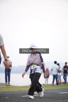 Runner Photo 4315432