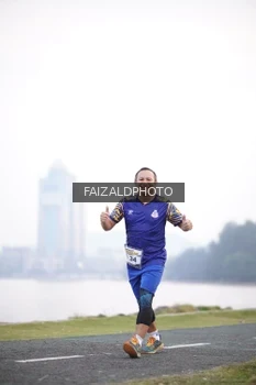Runner Photo 4315435