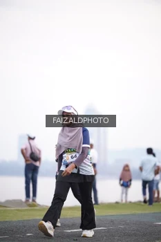 Runner Photo 4315437