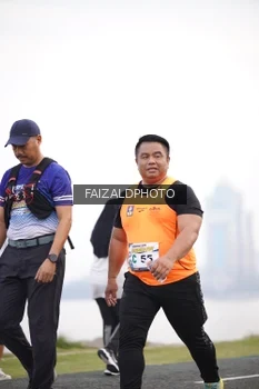 Runner Photo 4315448