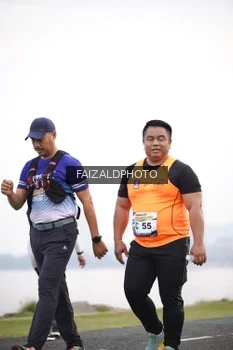 Runner Photo 4315454
