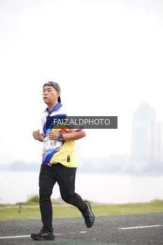 Runner Photo 4315458