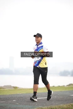 Runner Photo 4315462
