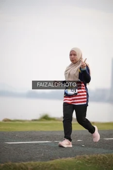 Runner Photo 4315474