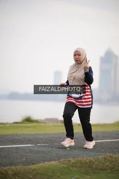 Runner Photo 4315483