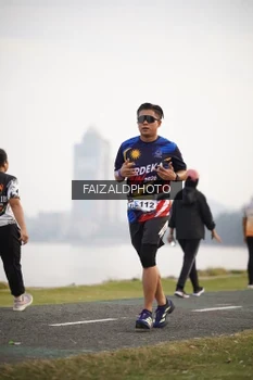 Runner Photo 4315486