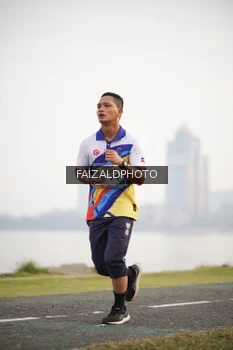 Runner Photo 4315493