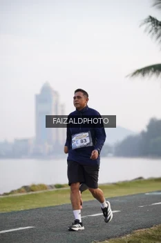 Runner Photo 4315515