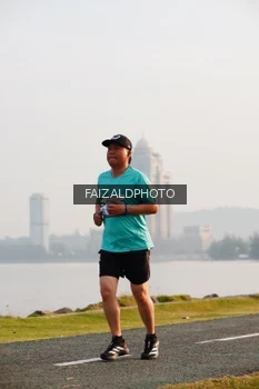 Runner Photo 4315529