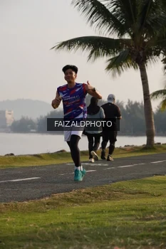 Runner Photo 4315542