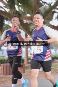 Runner Photo 4315553