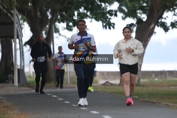 Runner Photo 4315555
