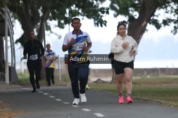 Runner Photo 4315556