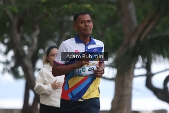 Runner Photo 4315565
