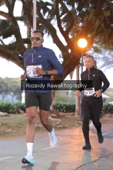 Runner Photo 4315571