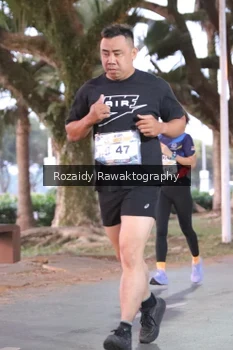 Runner Photo 4315572