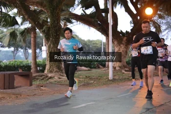 Runner Photo 4315574