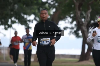 Runner Photo 4315576