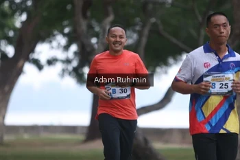 Runner Photo 4315585