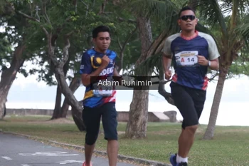 Runner Photo 4315623