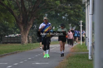 Runner Photo 4315633
