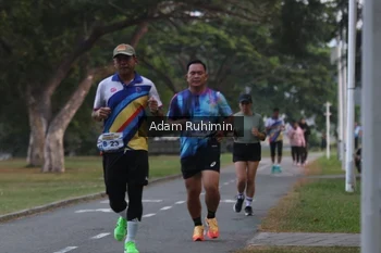 Runner Photo 4315637