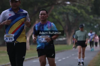 Runner Photo 4315640