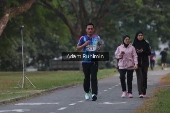 Runner Photo 4315645