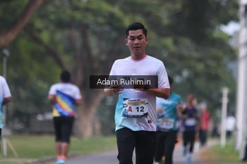Runner Photo 4315657