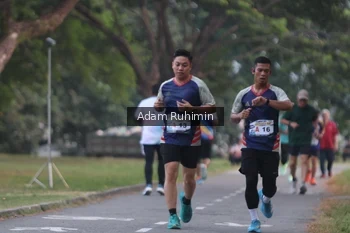 Runner Photo 4315670